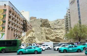 24/7 Taxi Service in Makkah: What You Need to Know Before You Ride