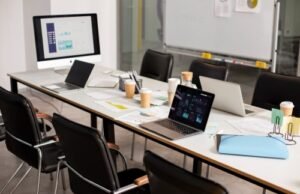 The Evolution of Office Cubicles: From Basic Partitions to Innovative Workspaces cubicles