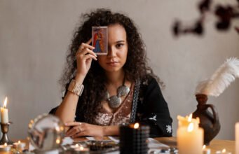 Why Psychic Phone Readings Are Still the Most Accurate Option Psychic Phone Readings