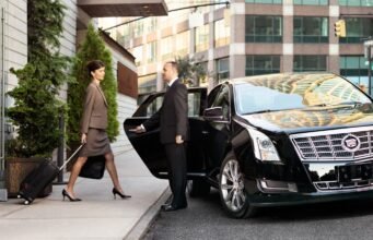 How Can You Book a Reliable Corporate Limo Service for Events Like the Red Sox Game? Limo Service