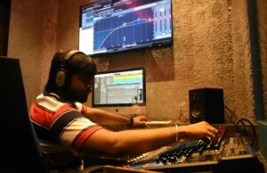 Unlock DAW Power: Music Production with Pro Tools and Logic Now Unlock DAW Power: Music Production with Pro Tools and Logic Now