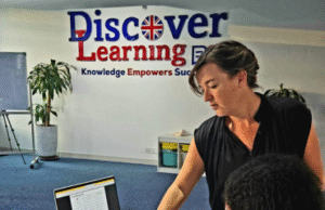 Why Online Classes and Private Tutoring in the UAE Are Revolutionizing Education online classes in UAE