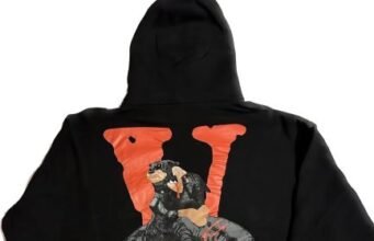 The Power of One: Transform Your Outfit with a Hoodie The Power of One: Transform Your Outfit with a Hoodie