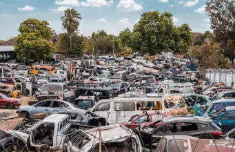 Why Local Wrecking Yards Are Better Than National Chains