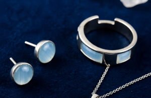 Luxury Redefined: The Captivating Power of Kyanite Kyanite Jewelry