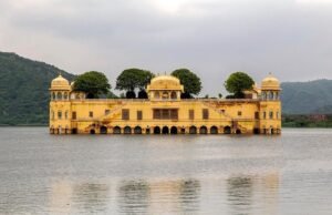 Explore the Pink City with Our Jaipur One Day Tour