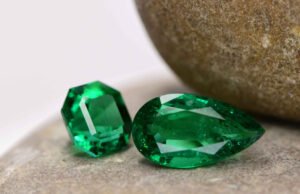 What Are The Perfect Specifications Of Emerald Gemstone For Astrological Benefits?