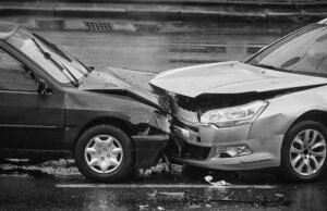 Should You Repair or Sell a Damaged Car? Pros and Cons Guide cars after collisions