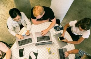 Digital Marketing Institutes: Are Industry Mentors Worth It? Digital Marketing Institutes