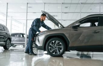 What to Expect from an Auto Body Repair Shop in the UAE auto body repair shop