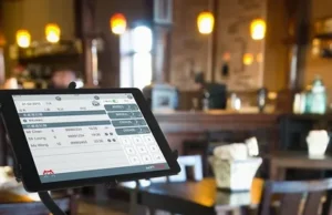 The Smart Restaurant Owner’s Guide: Key Strategies for Choosing the Perfect All-in-One Management Solution Management