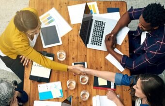 Why Online Communities Matter for Learning and Growth? Why Online Communities Matter for Learning and Growth?