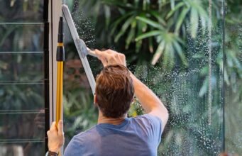 Professional Exterior Window Cleaning in Medford OR Good Fun Clean LLC Exterior Window Cleaning in Medford OR