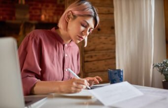 Get Quality Online Assignment Help from Expert Assignment Writers online assignment help