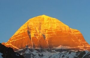 Without Sacrificing Comfort or Safety: Kailash Mansarovar Yatra by Helicopter Kailash Mansarovar Yatra by Helicopter