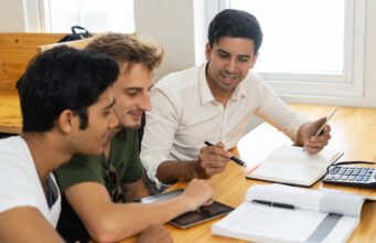 Comprehensive Guide to Finance Assignment Help Services in the UK